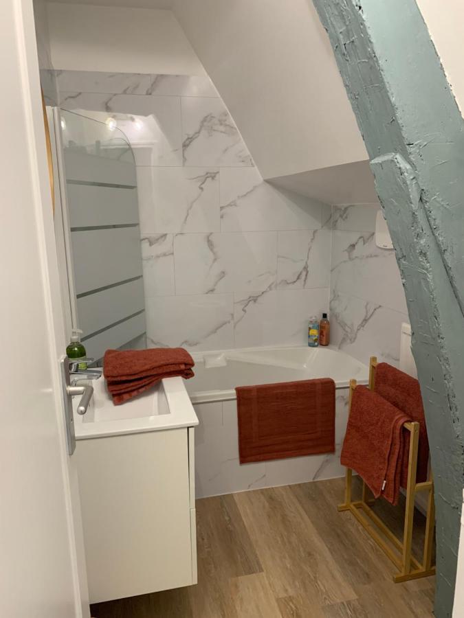 Charmant Appartement Renove Байе Экстерьер фото